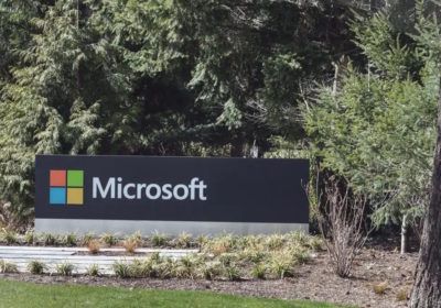 Dreamscape Launches on Base: Microsoft-Backed Platform Unleashes AI-Powered Smart Contract Development for Everyone